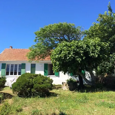 Dom wakacyjny Maison De Pleine De Charme Proche Ocean Ile d'Yeu