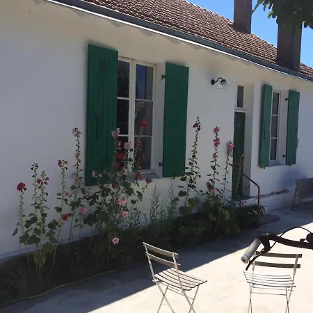 Dom wakacyjny Maison De Pleine De Charme Proche Ocean Ile d'Yeu
